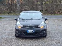 Usata Kia Rio Active 85 CV (62 kW) 2014 Nero Berlina