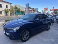 Usata Alfa Romeo Stelvio 209 CV (153 kW) 2017 Blu SUV
