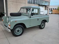 Usata Land Rover Defender 68 CV (50 kW) 1988 SUV