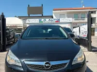 Usata Opel Astra Cosmo 110 CV (80 kW) 2010 Nero Berlina