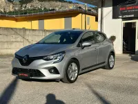 Usata Renault Clio V Business 91 CV (66 kW) 2021 Grigio argento metallizzato Berlina