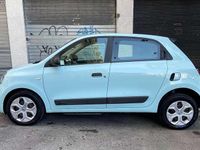 Usata Renault Twingo Life 30 kW (42 CV) 2023 Blu/azzurro Utilitaria