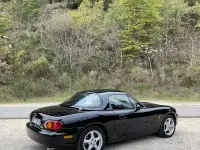 Usata Mazda MX5 110 CV (80 kW) 1998 Nero Cabrio