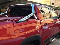 Usata Toyota HiLux Executive 150 CV (110 kW) 2020 Rosso Pick-up
