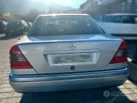 Usata Mercedes C200 Elegance 136 CV (100 kW) 1996 Grigio Berlina