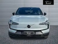 Usata Volvo EX30 Ultra 75 kW (102 CV) 2024 Grigio chiaro metallizzato SUV