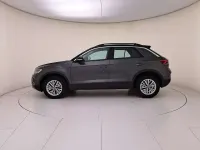 Usata VW T-Roc Life 150 CV (110 kW) 2025 Indium grey metallizzato nero SUV