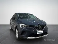Usata Renault Captur Equilibre 94 CV (69 kW) 2023 Blu SUV