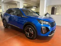 Usata Peugeot 2008 Allure 131 CV (96 kW) 2023 Blu/azzurro SUV