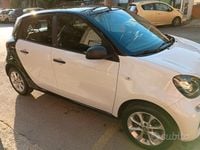 Usata Smart ForFour 71 CV (52 kW) 2019 Bianco Utilitaria