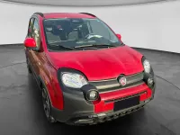 Usata Fiat Panda Cross Cross 70 CV (51 kW) 2025 Rosso Utilitaria