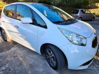 Usata Kia Venga 90 CV (66 kW) 2015 Bianco Utilitaria