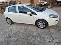 Usado Fiat Punto 75 CV (55 kW) 2015 Blanco Berlina
