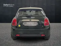 Usata Mini Cooper SE Resolute Edition 135 kW (184 CV) 2022 Verde metallizzato Utilitaria