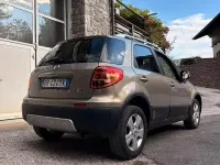 Usata Fiat Sedici 107 CV (78 kW) 2008 Marrone SUV