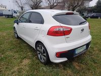 Usata Kia Rio 83 CV (61 kW) 2016 Bianco Utilitaria