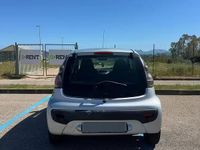 Usado Citroën C1 54 CV (39 kW) 2006 Gris Utilitario