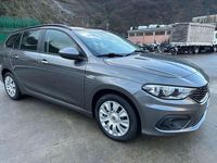 Usata Fiat Tipo Easy 120 CV (88 kW) 2017 Grigio Station wagon