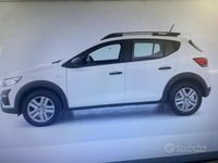 Usata Dacia Sandero Essentiel 100 CV (73 kW) 2023 Bianco Berlina