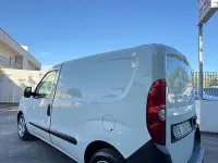 Usata Fiat Doblò 90 CV (66 kW) 2012 Bianco Monovolume