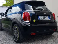 Usata Mini Cooper SE 75 kW (102 CV) 2022 Nero Utilitaria
