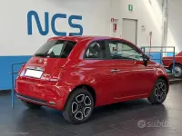 Usata Fiat 500 Club 70 CV (51 kW) 2023 Rosso Utilitaria