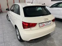 Usata Audi A1 Ambition 122 CV (89 kW) 2012 Bianco Utilitaria