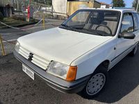 Usata Peugeot 205 49 CV (36 kW) 1986 Berlina