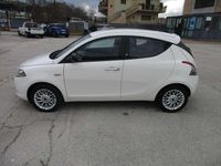Usata Lancia Ypsilon Gold 95 CV (69 kW) 2013 Bianco Utilitaria