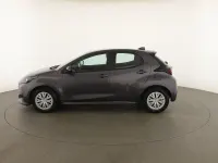 Usata Toyota Yaris Active 72 CV (52 kW) 2022 Grigio Utilitaria