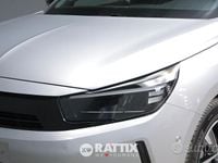 Usata Opel Corsa 101 CV (74 kW) 2025 Kaolin white Berlina