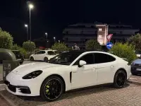 Usata Porsche Panamera 4 E-Hybrid 330 CV (242 kW) 2019 Bianco Utilitaria