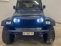 Usata Jeep Wrangler 118 CV (86 kW) 1998 SUV