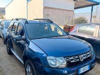 Usata Dacia Duster Lauréate 110 CV (80 kW) 2017 Blu SUV