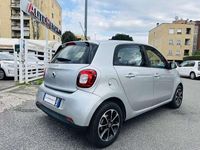Usata Smart ForFour Passion 71 CV (52 kW) 2016 Argento Utilitaria