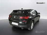 Usata BMW X2 Performance 150 CV (110 kW) 2022 Schwarz pastello SUV