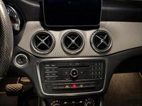 Usata Mercedes GLA200 136 CV (100 kW) 2016 Grigio SUV