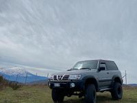 Usata Nissan Patrol 158 CV (116 kW) 2005 Grigio SUV