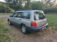 Usata Subaru Forester 122 CV (89 kW) 1998 Grigio SUV