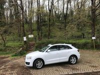 Gebraucht Audi Q3 Ambiente 140 PS (102 kW) 2015 Weiß SUV