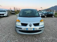 Usata Renault Modus 75 CV (55 kW) 2006 Grigio Monovolume