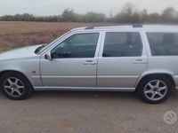 Usata Volvo V70 140 CV (102 kW) 2000 Argento Station wagon