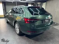 Usata Skoda Superb LAURIN & KLEMENT 200 CV (147 kW) 2021 Verde Station wagon