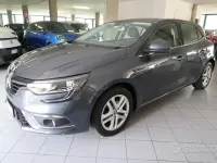 Usata Renault Mégane IV Business 116 CV (85 kW) 2020 Grigio Berlina
