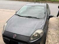 Usata Fiat Grande Punto 75 CV (55 kW) 2014 Grigio Utilitaria