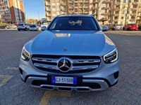 Usata Mercedes GLC200 163 CV (119 kW) 2022 Argento SUV