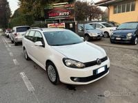 Usata VW Golf VI Comfortline 105 CV (77 kW) 2011 Bianco Utilitaria