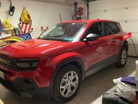Usata Jeep Avenger 114 kW (156 CV) 2023 Rosso SUV