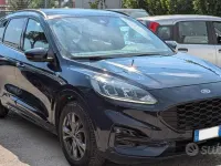 Usata Ford Kuga ST-Line 120 CV (88 kW) 2022 Bluazzurro SUV