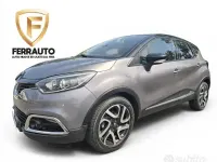Usata Renault Captur 90 CV (66 kW) 2014 Grigio SUV